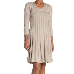 Eliza J Cable Knit A-Line Sweater Dress (Oatmeal - Size M)